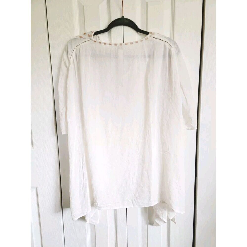 Chico's S/M Embroidered Poncho Top Boho Flowy Cream Size 8-10 Beaded - Picture 2 of 10